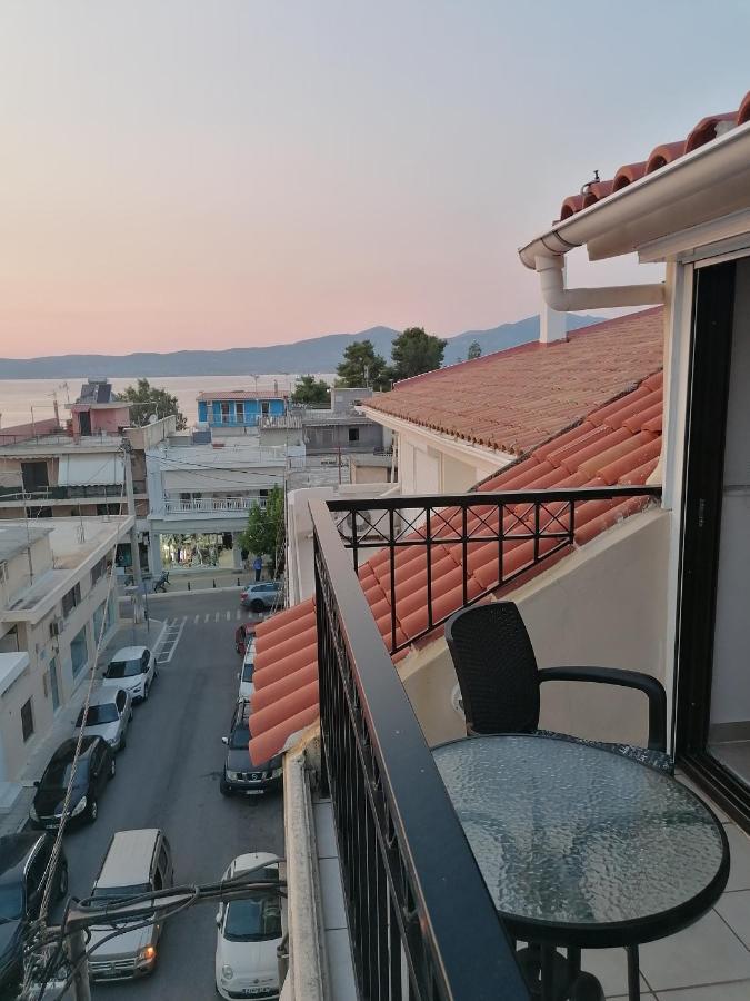Attic View Palatia Apartment Nea Palatia ภายนอก รูปภาพ